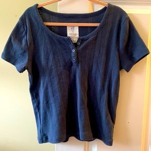 GAP teen ribbed crop top